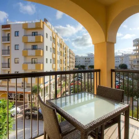 Hotel & Blau Parc 4*