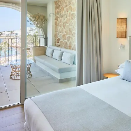 Blau Parc 4*